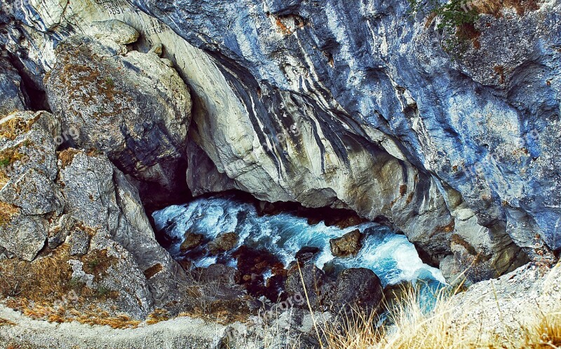 Breakage River Rock Stones Summer