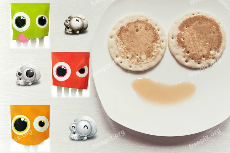 Smile On Plates Laughing Skull Emoticons Pancakes