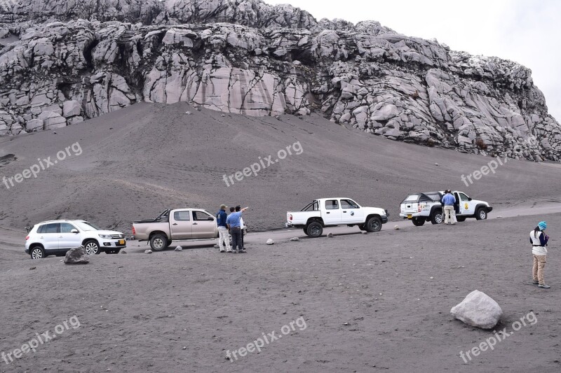 Nevado Del Ruiz Manizales Colombia Cars Travel