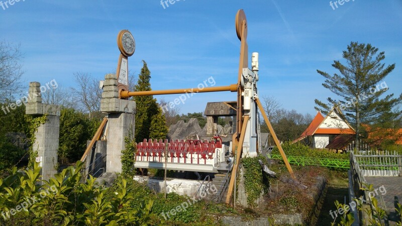 Hellendoorn Attraction Theme Swing Bank