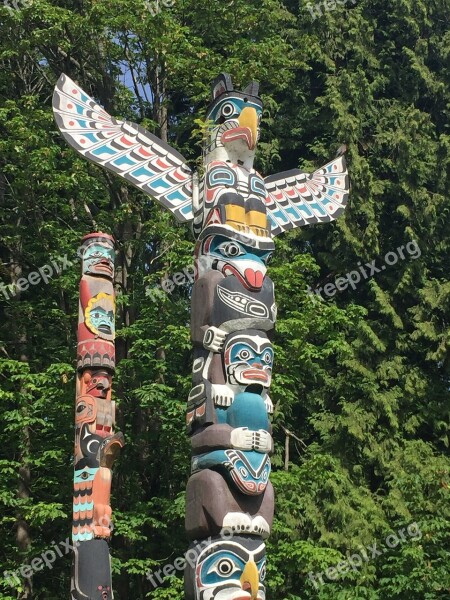 Totem Pole Story Pole Vancouver Stanley Park Native