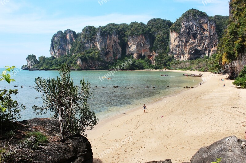 Beach Scene Beach Mountains Beach View Climbing Paradise