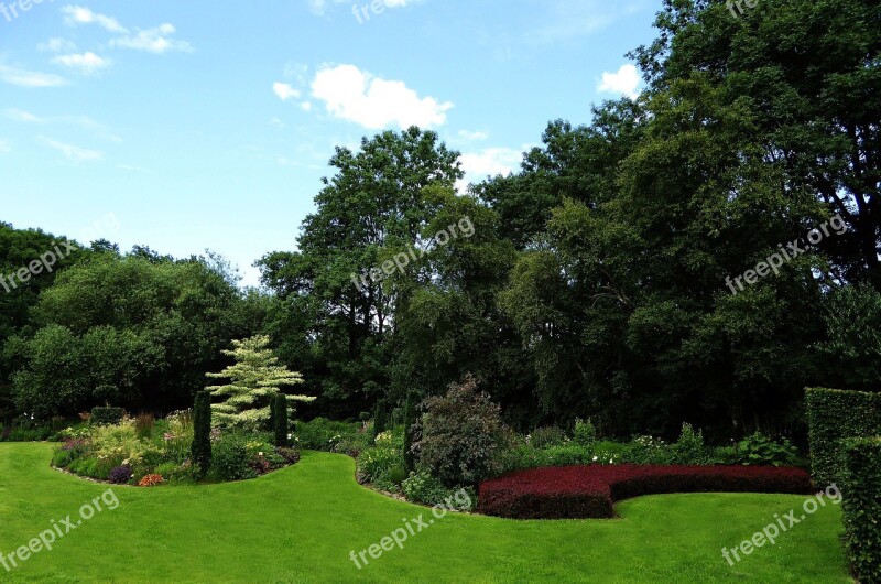 Ornamental Garden Green Trees Applied Colorful