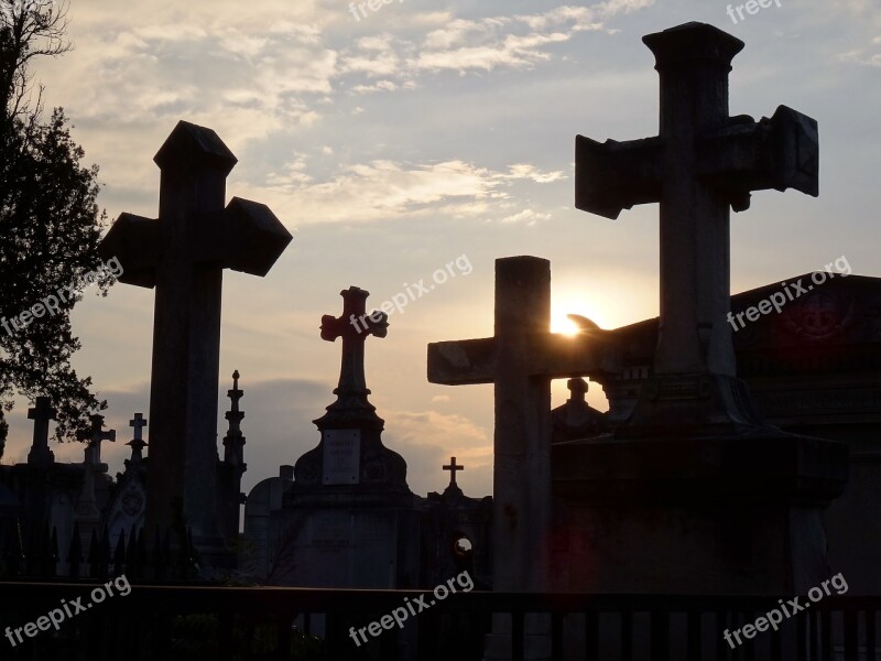 Cemetery Lyon Love Loyalty Cross Sunset