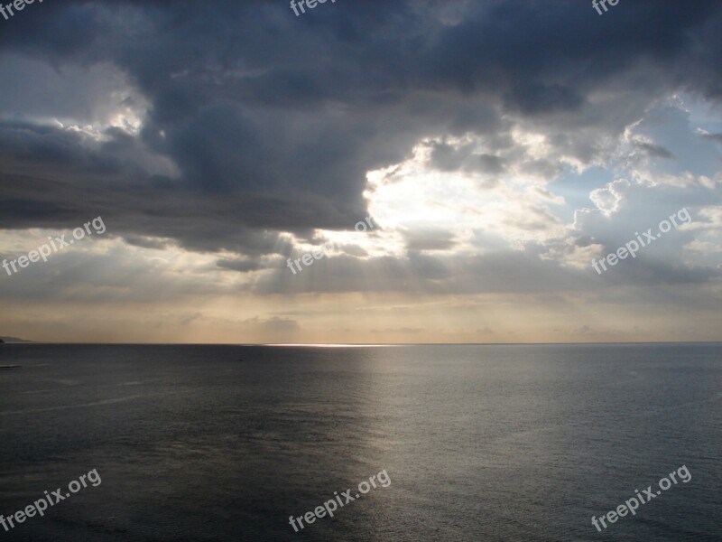 Sunbeams Sun On Water Sky Clouds Ocean