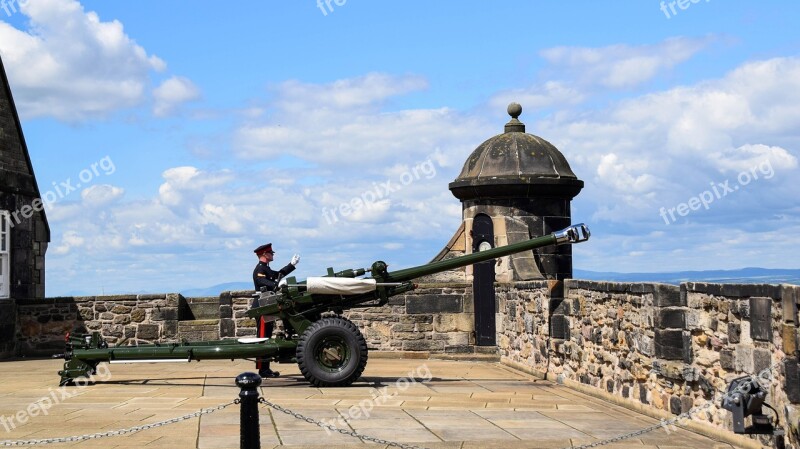 Scotland England Edinburgh Castle Gun