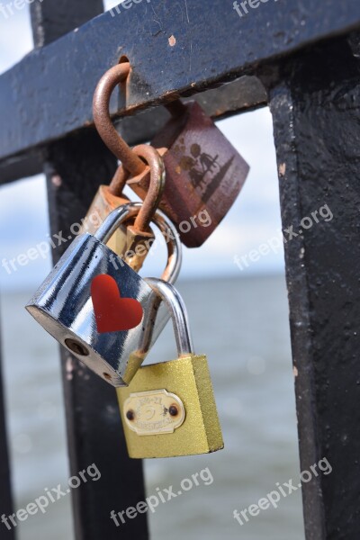 Padlocks Padlock Of Lovers The Pier Symbols Eternal Love