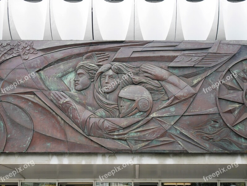 Berlin Walter Womacka Art Most Construction Art Of Ddr Relief