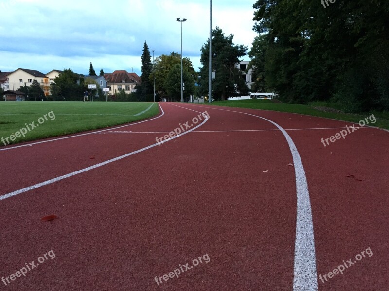 Plastic Track Tartan Track Red Target Run