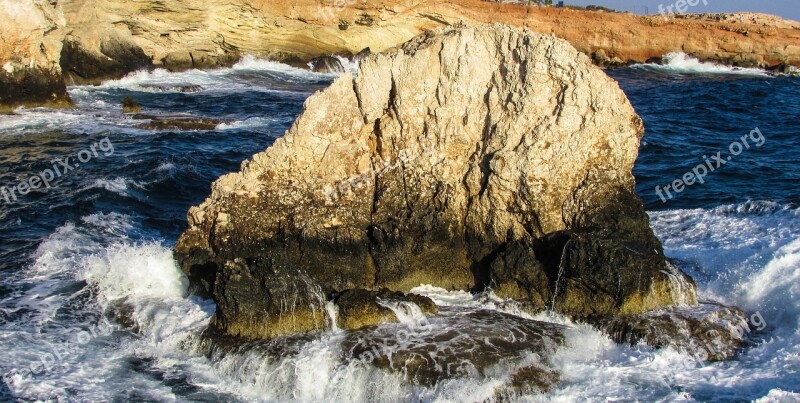 Rock Wave Smashing Sea Nature