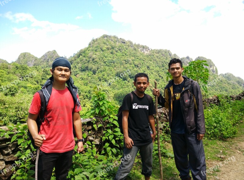 Alms Beginning Of The Month Bakka Village Adventure Hiking Travel