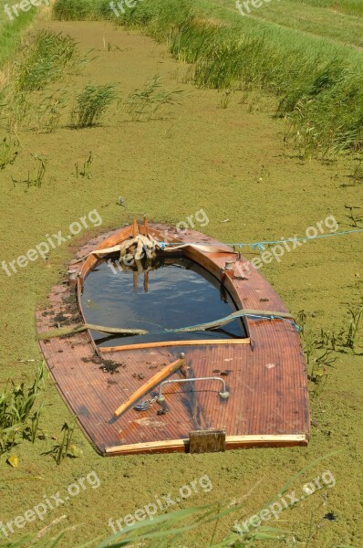 Boat Ship Sunk Shipwreck Ship Wreck