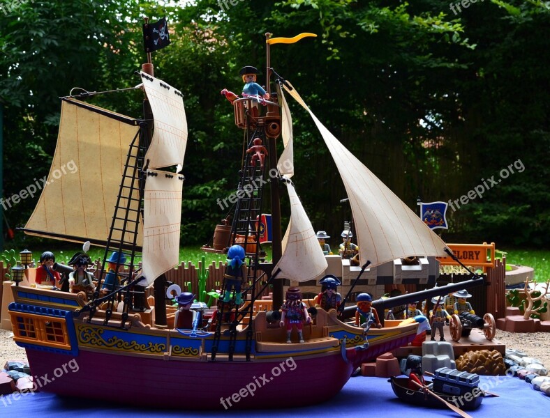 Playmobil Adventure Pirate Ship Corsair Port