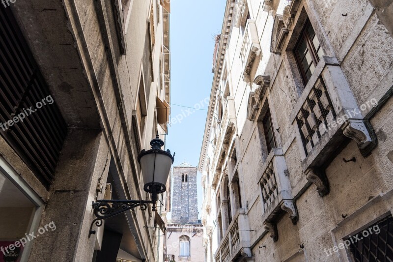 Split Croatia Architecture Alley Culture