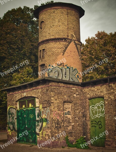 Tower Masonry Lapsed Graffiti Building