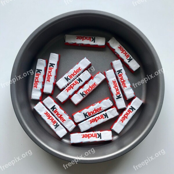 Kinder Chocolate Sweetness Confectionery Dairy