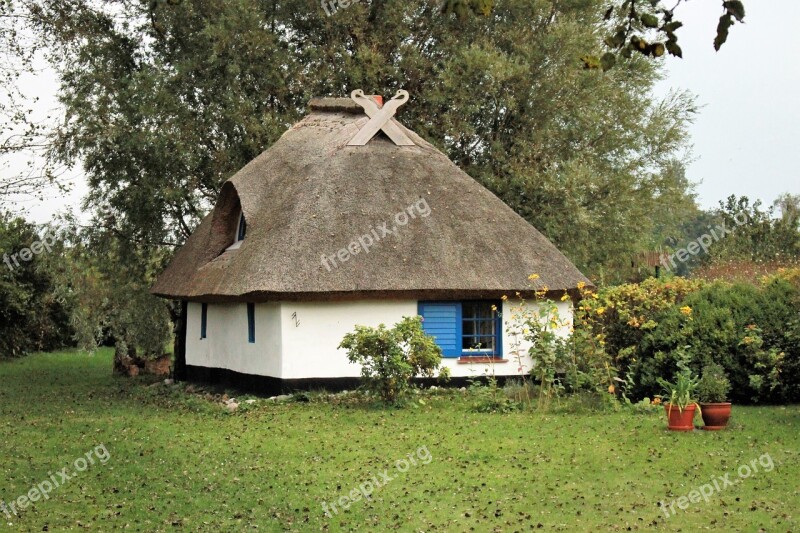 Small House Vitte Hiddensee Thatched Roofs Building