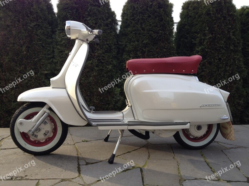 Vintage Scooter Lambretta 125 Logo Drops