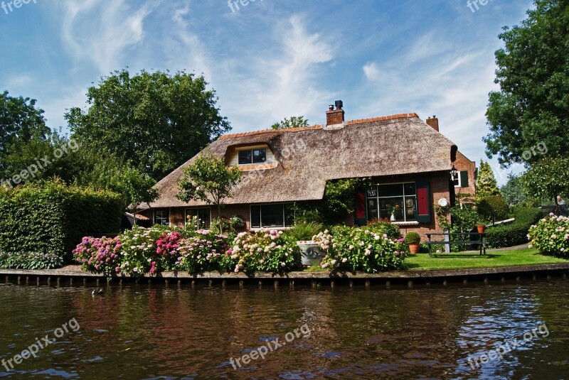 Giethoorn Farm Boating House Tourist