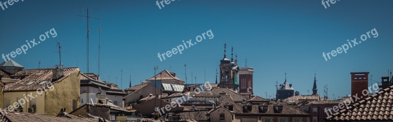 Roofs Antennas Sky-line Sky Panoramic