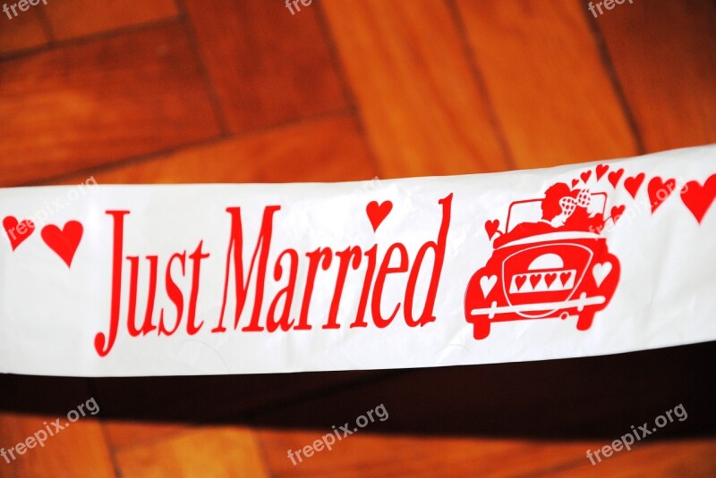 Wedding Marriage Just Married Shield Band