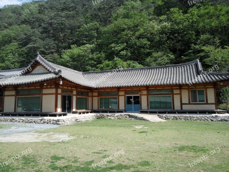 Mountain Hanok Architecture Traditional Flooring Korean Architecture