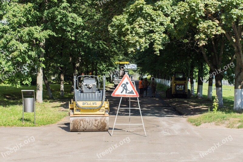 Repair Pavement Work Technique Sign