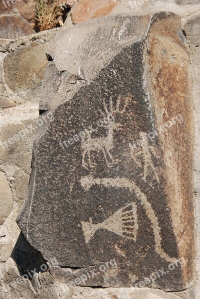 Petroglyph Image Scratches Notching Native American