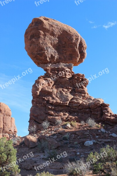 Balancing Rock Formation National Park Landscape