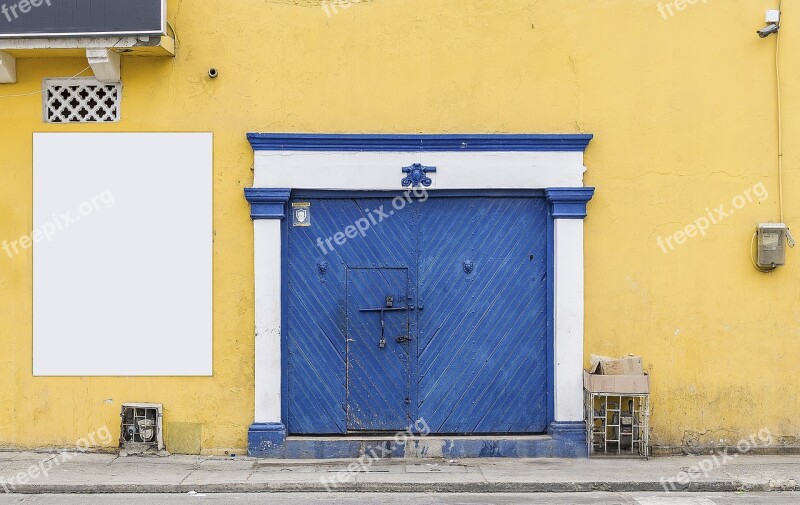 Building Old Colonial Doors Architecture