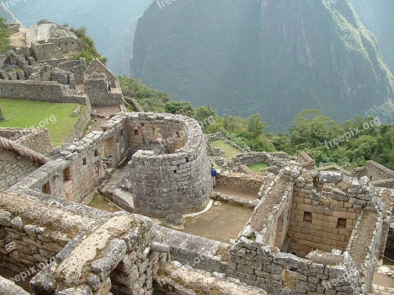 Machu Picchu Ruins Mountains Peru Inca