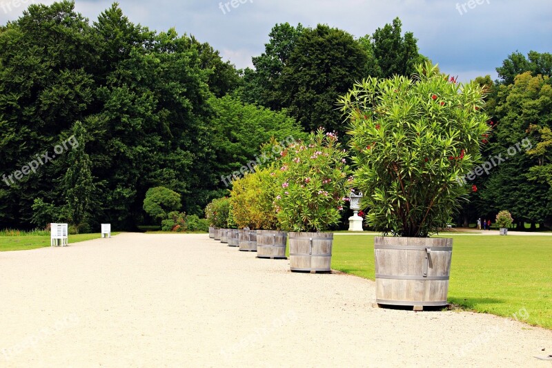 Ludwigslust-parchim Castle Park Away Planters Park