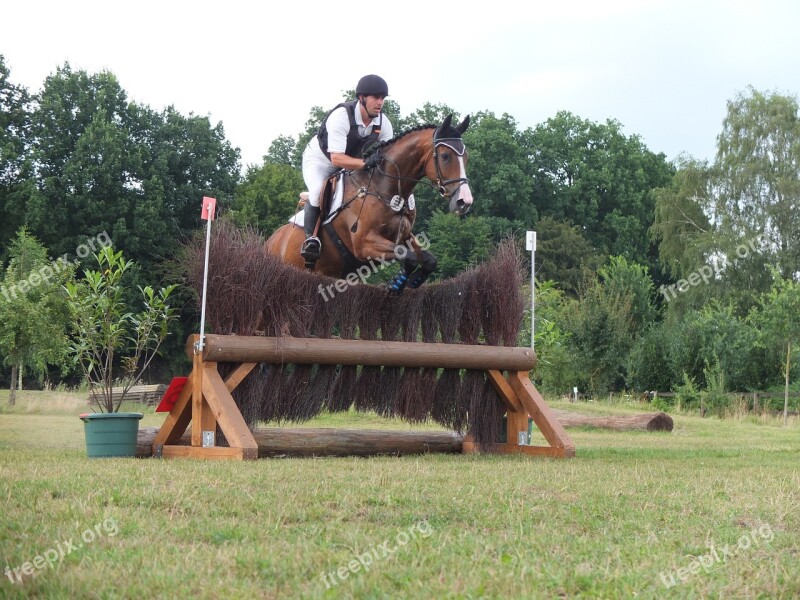 Versatility Jump Eventing Military Training