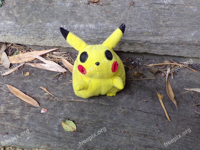 Pokemon Comic Stuffed Animal Toys Picachu