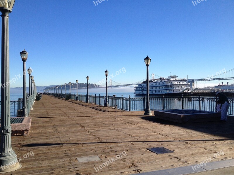 San Francisco Peer Water Boat Bridge