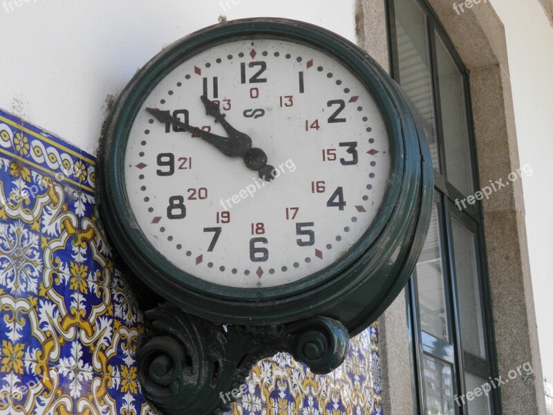 Station Clock Railway Douro Portugal Europe