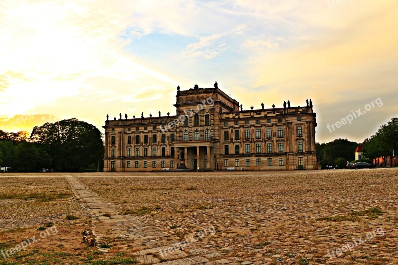 Castle Ludwigslust-parchim Barockschloss Schlossplatzfest Evening Light