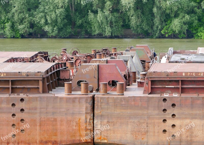 Pontons Connected Danube Navigation Relapsing Union Lightened