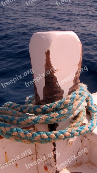 Bollard Ship Dew Maritime Rope