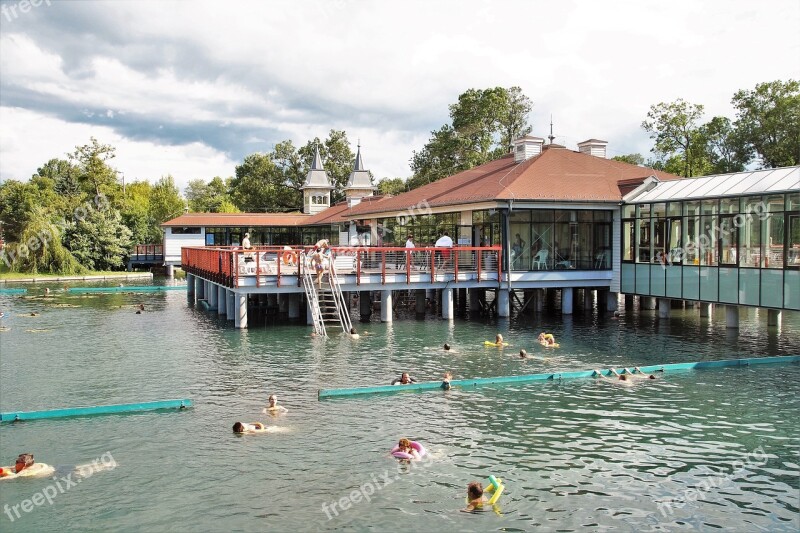 Hévíz Thermal Lake Spa Bathing