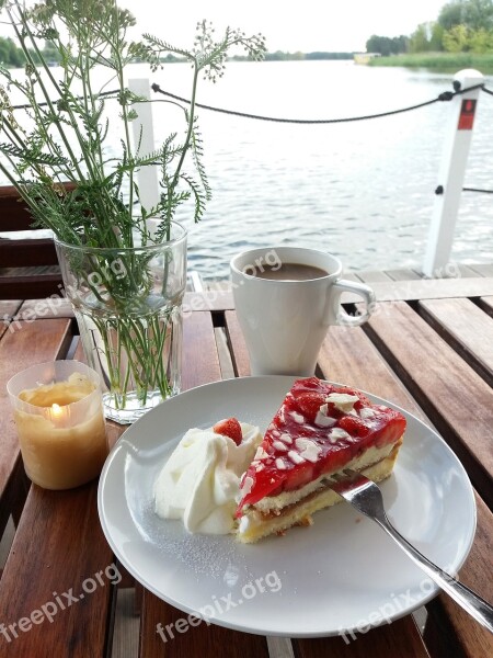 Birthday Birthday Cake Strawberry Pie Coffee Houseboat