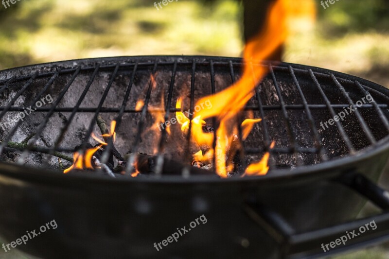 Grill Season On The Grill Fire Empty Grill Grilling