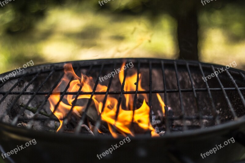 Grill Season On The Grill Fire Empty Grill Grilling