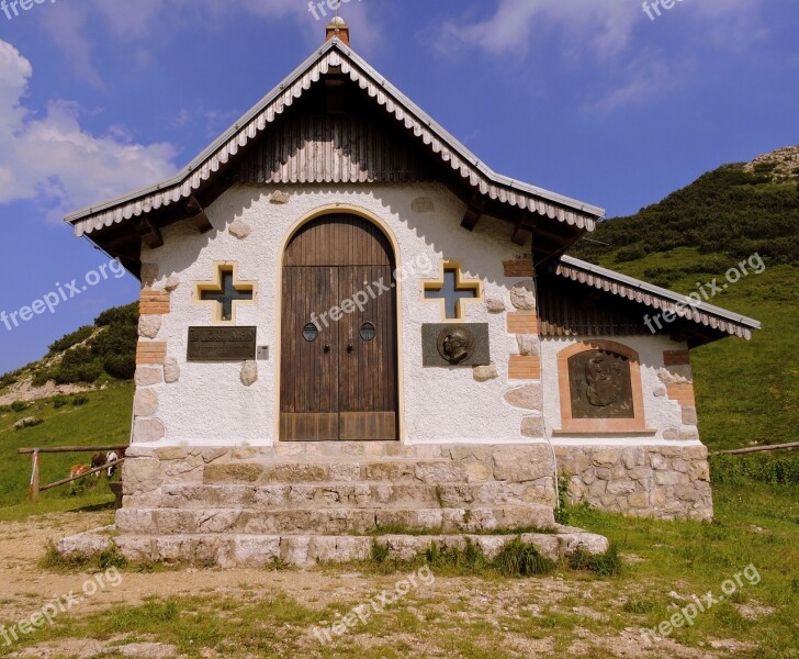 Church Mountain Prato Scalorbi Italy