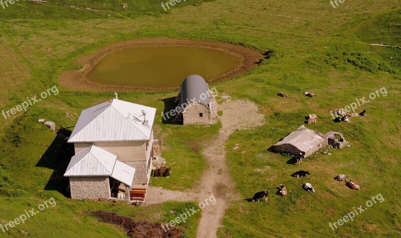 Prato Pasture House Nature Mountain