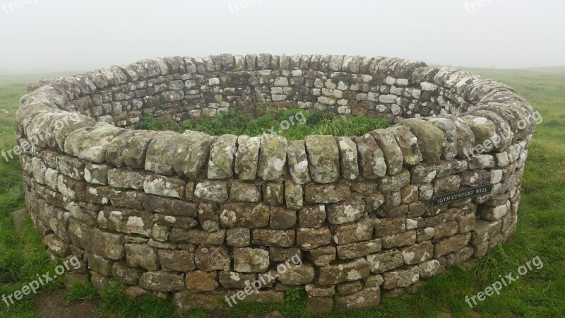 Well Hadrian's Wall Roman Northumberland Heritage