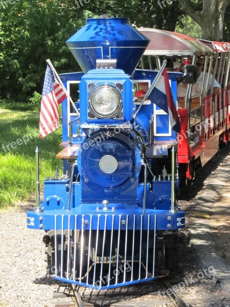 Train Railroad Locomotive Railway Replica