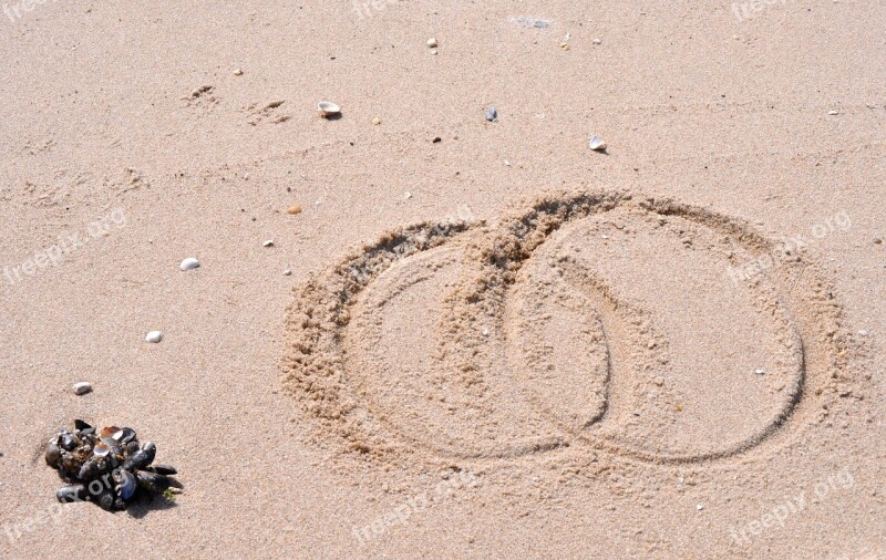 Beach Sand Rings Romance Eternity