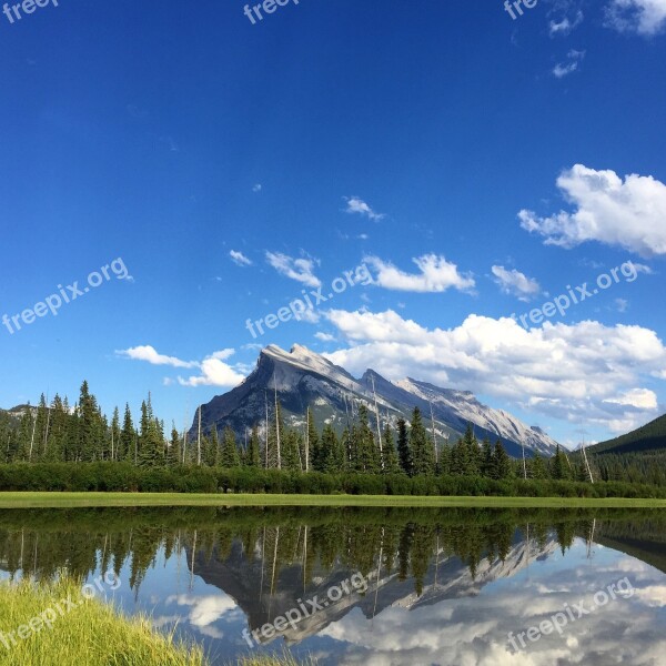 Banff Lake Canada Water Mountain