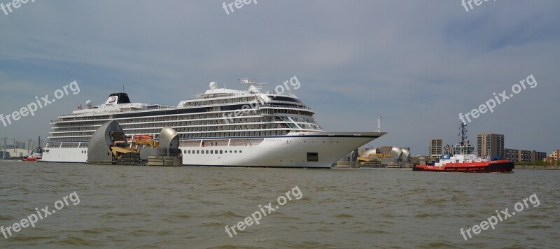 Cruise Ship Ocean Sea Water Shore